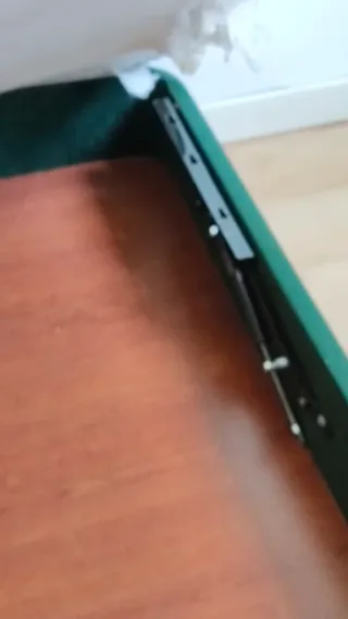 Canapé 1,50m forrado tela verde