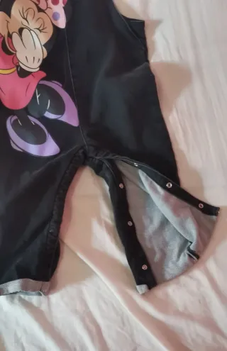 Peto vaquero Minnie Mouse. Talla 24/36 meses