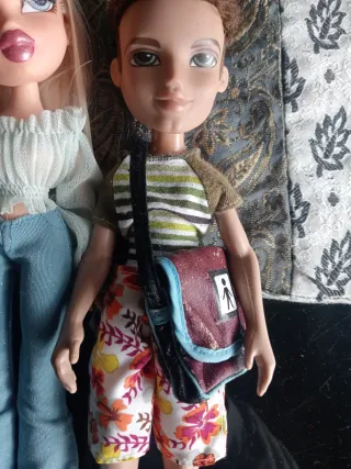 Due bambole Bratz