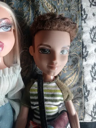 Due bambole Bratz
