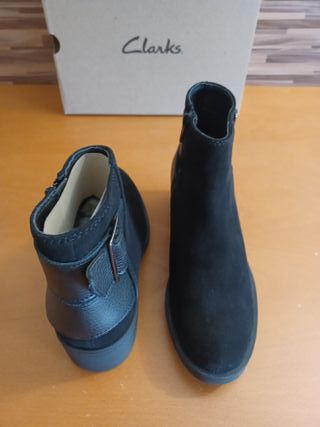 Botines Clarks Talla 37 Hebilla Negra