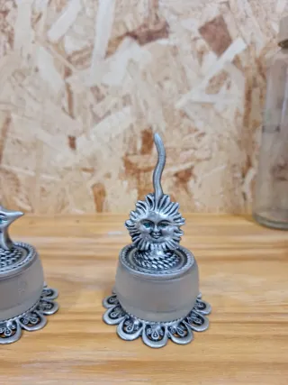 Joyero plata con figuras