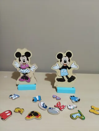 Puzzle Mickey y Minnie Ropa