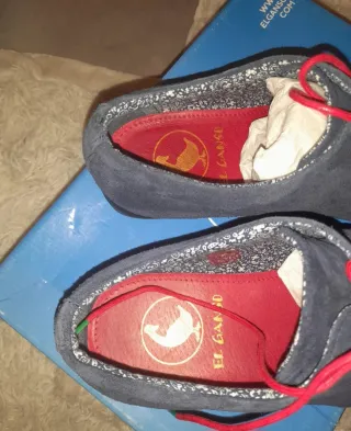 Zapatos de ante azul