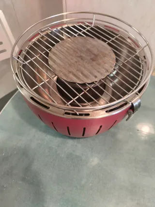 Copertura protettiva per barbecue LotusGrill Nero e Rosso