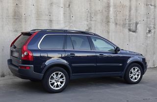 XC90 2.4 D5 163 CV 7 PLAZAS * 1 DUEÑO Y NACIONAL *