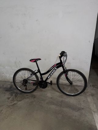 Bicicleta B-PRO JR 24 Negra y Rosa
