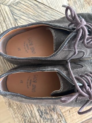 Zapatos de ante para niño