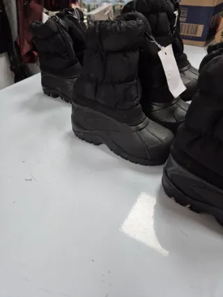Botas de agua impermeables para niños