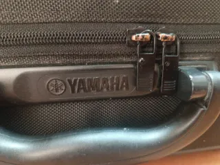 Funda Maletín Saxo Alto Yamaha  ¡REGALO ARNÉS!