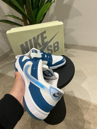 Nike SB Dunk Low