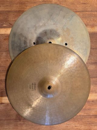 Platos Hi-Hat Paiste 2002 15”