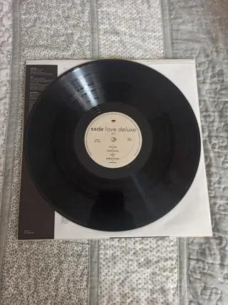 Vinilo Sade Love Deluxe R&B Soul