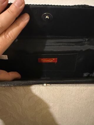Pochette nera raso plissettato elegante