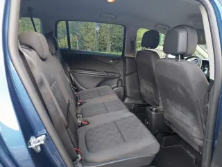 Opel Zafira Tourer 2015