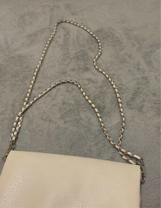 Bolso Misako Beige Cadena