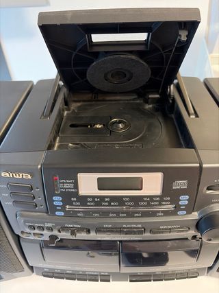 Cadena musical Aiwa CA-DW205