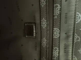 Bolso Guess Beige y Blanco