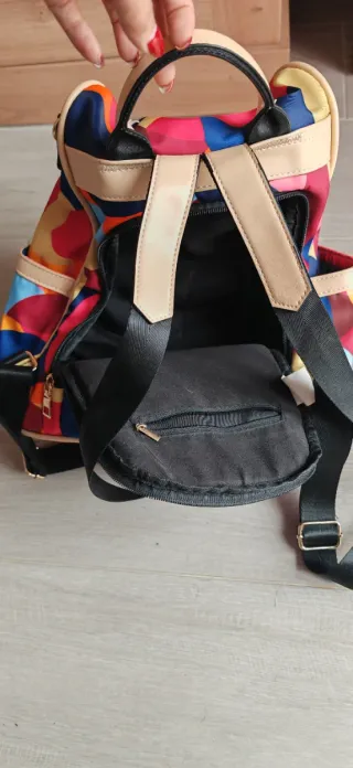 Mochila antirrobo multicolor
