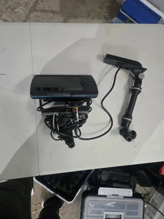 Sonda Garmin Striker Vivid 7SV + Transductor