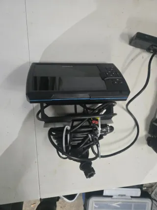 Sonda Garmin Striker Vivid 7SV + Transductor