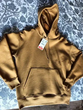 Sudadera Zara básica marrón