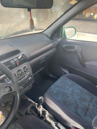 Opel Corsa 2000
