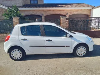 Renault Clio 2006