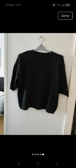 NUEVO Jersey negro con topitos bordados