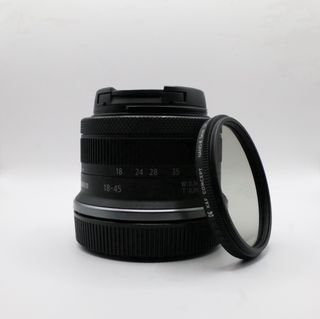 Objetivo Canon RF 18-45mm F4.5-6.3 con Polarizador