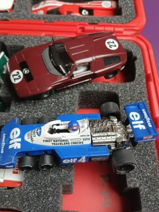 Maletín Scalextric Coches Míticos