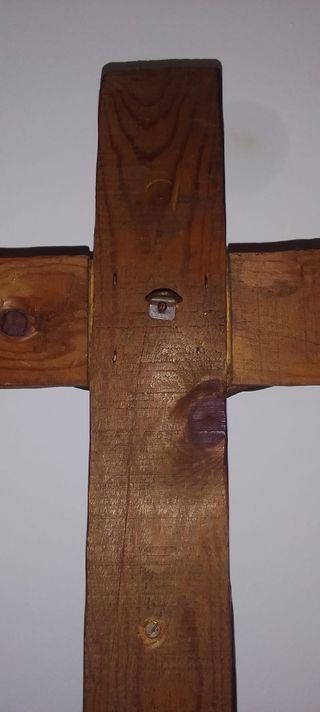 CRISTO CRUCIFICADO DE MADERA TALLADA
