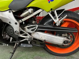 Honda CBR600 F4 (1999)