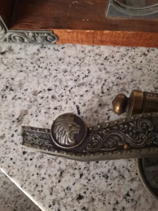 Sujetalibros cañones decorativos