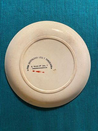 Pareja platos decorativos Creil & Montereau.