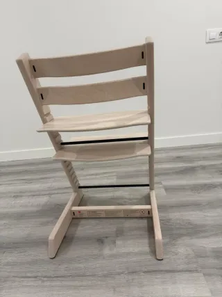 Trona evolutiva Stokke nueva