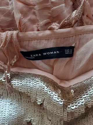 Falda elegante dorada y rosa