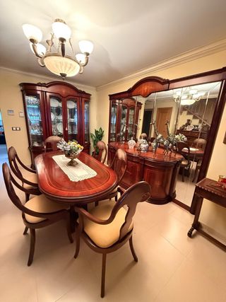 Comedor madera noble y cristal