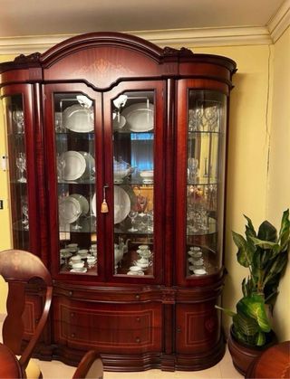 Comedor madera noble y cristal