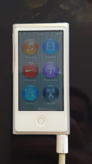 iPod Nano 7ª Gen Plata/Blanco
