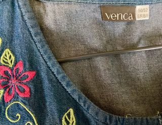 Camisa vaquera bordada flores