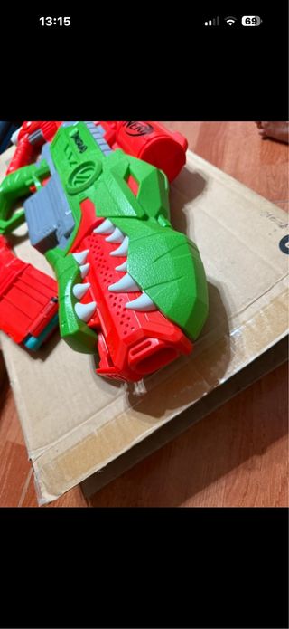 Pistola Nerf Dinosaurio DinoSquad