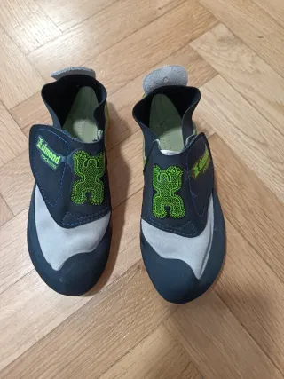 Pies de gato para niños del Decathlon