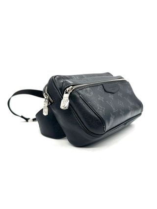 Riñonera Louis Vuitton Negra