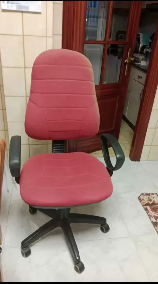 Silla de escritorio roja