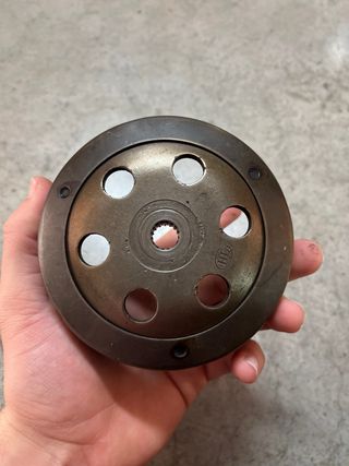 Embrague y Campana Jog RR 50cc