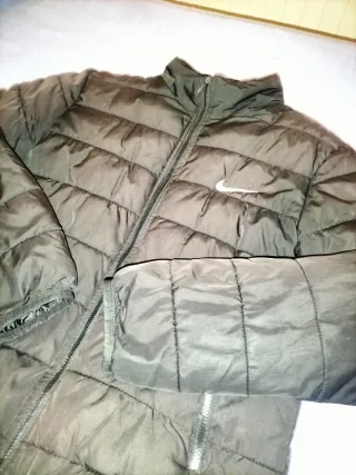 Chaqueta Nike Marrón