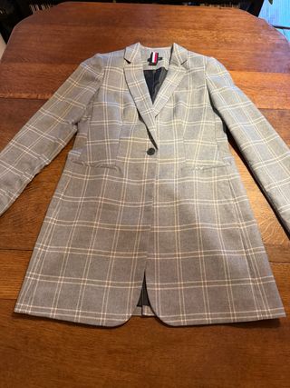 Abrigo / americana Tommy Hilfiger gris a cuadros