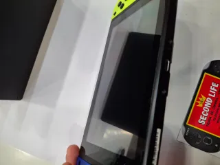 Nintendo Switch V2 Azul/Amarillo