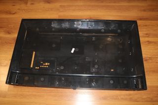 Carcasa y marco de una tele LG 49 en buen estado